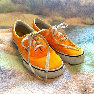 Vans Era Hot Orange Woman’s Size 5.5 or 22.0cm or Kids Size 4